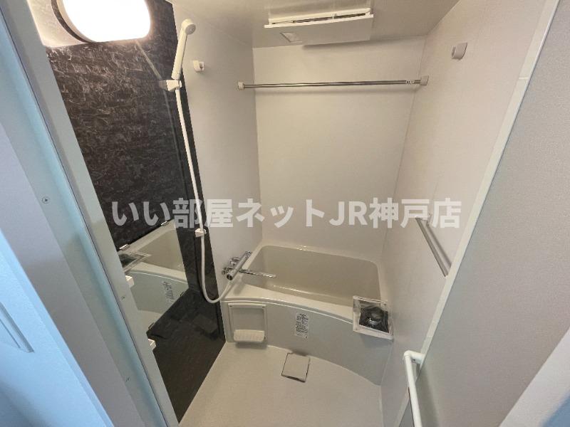 バス・シャワールーム　別部屋参考写真