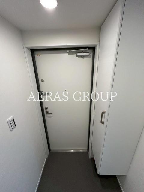 玄関　同タイプ住居