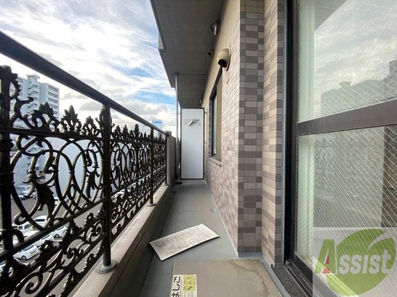 バルコニー　バルコニーです。洗濯物を干したり一息ついたりできますね！