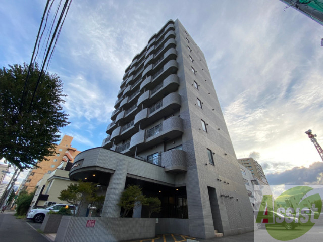 建物外観　札幌市中央区北６条西「ティアラＮ６」