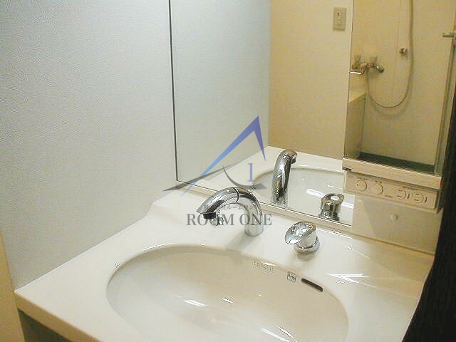 洗面設備　洗面台です。