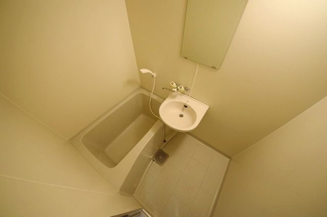 バス・シャワールーム　★ゆったりバスルーム★