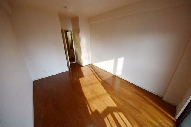 その他部屋・スペース　★明るいワンルーム★