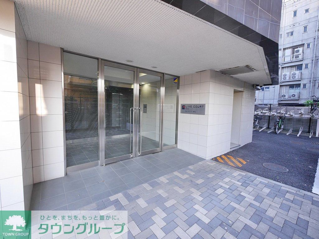 エントランス　エントランス