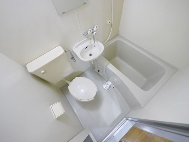 バス・シャワールーム