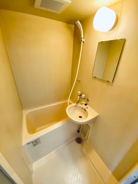 バス・シャワールーム　ユニットバス