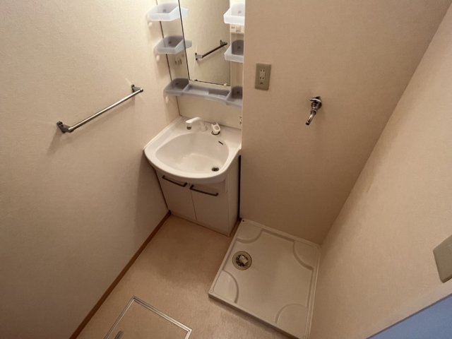 洗面設備　洗髪洗面化粧台