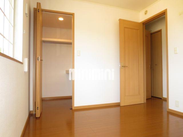 その他　北側洋間、収納