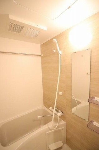 バス・シャワールーム　同タイプのお写真です