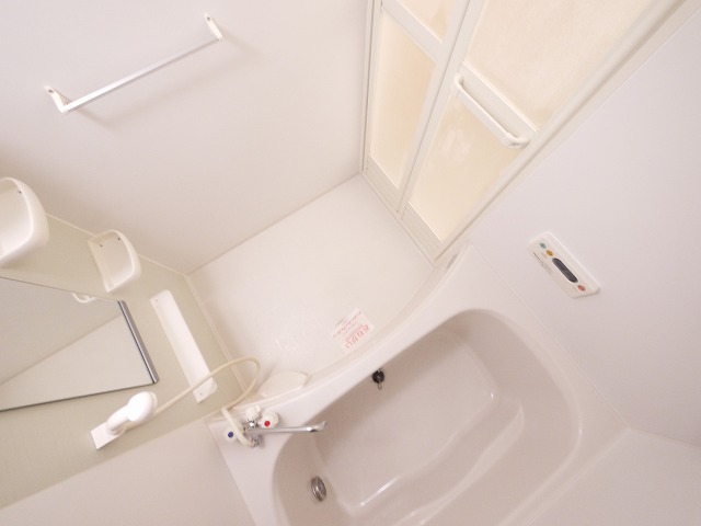 バス・シャワールーム　お風呂です