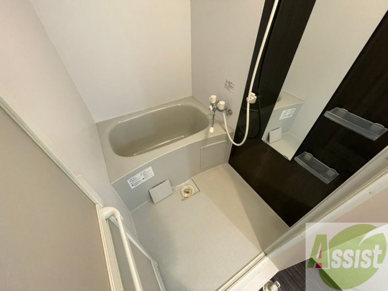 バス・シャワールーム　お風呂です。ゆっくりお風呂につかるのも体に良いですね～