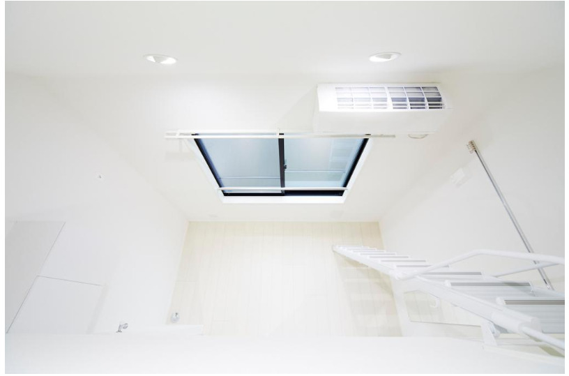 居室・リビング　☆敷金礼金０！ネット無料！お洒落なホワイトフローリング♪