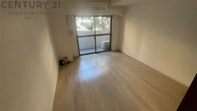 居室・リビング　エアコン付きで初期費用を抑えられます♪