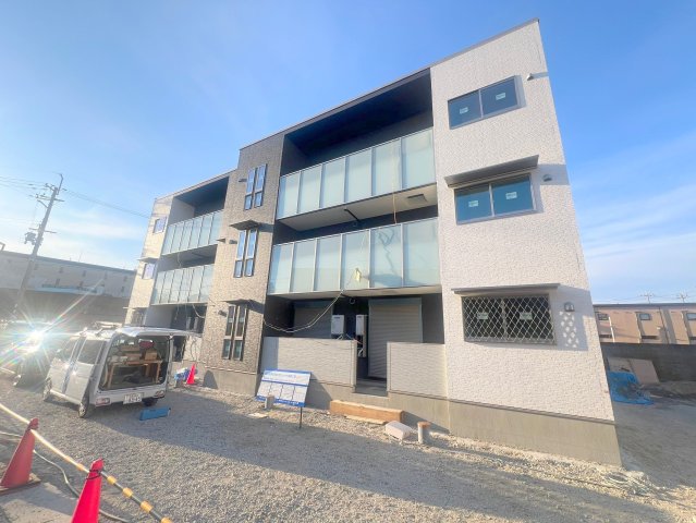 建物外観　綺麗な外観の素敵なお部屋があなたを待っています。