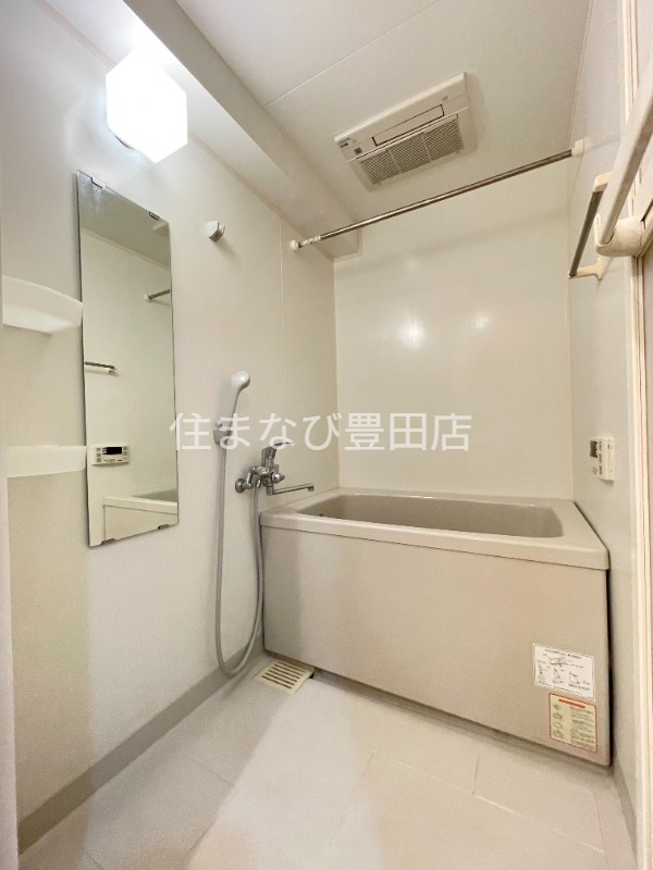 バス・シャワールーム　同型別部屋写真