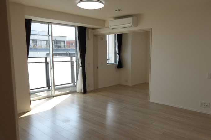 居室・リビング　リビングダイニング床暖房