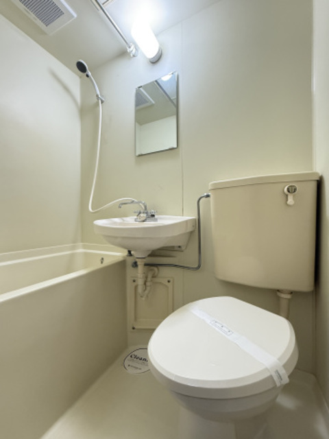 トイレ　別部屋参考写真です