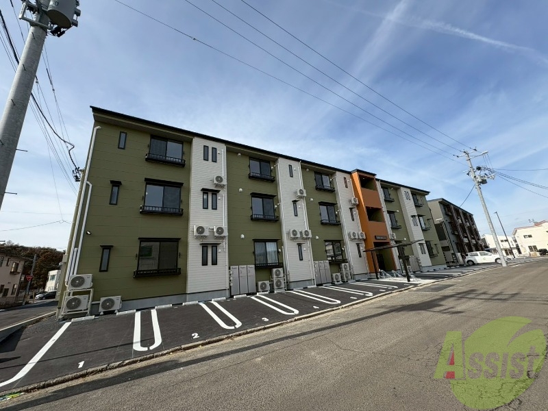 建物外観　塩竃市港町２丁目「Ｈａｒｂｏｒ　ｔｏｗｎ」