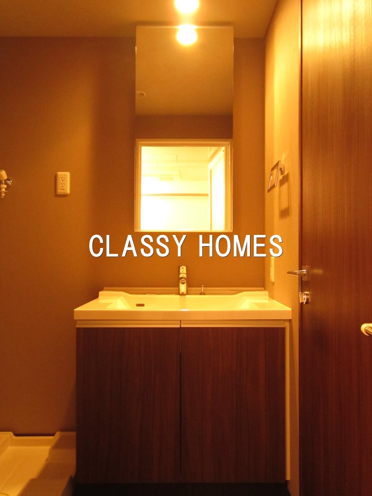 洗面設備　2010年竣工　ベルファース芝浦タワー：洗面台