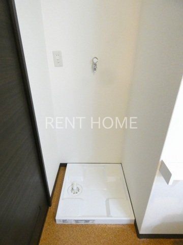 その他　室内洗濯機置場です。