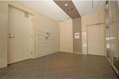 ロビー　建物の内部です