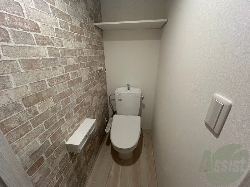 トイレ　シャワートイレになっているので快適です！