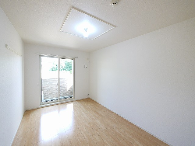 洗面設備　広い洗面スペース