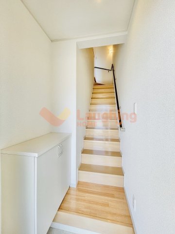 玄関　明るい玄関です