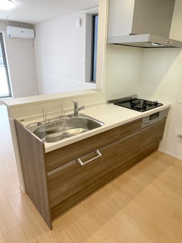キッチン　★グリル付きガス３口システムキッチン★