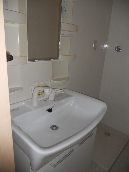 洗面設備　同物件別部屋
