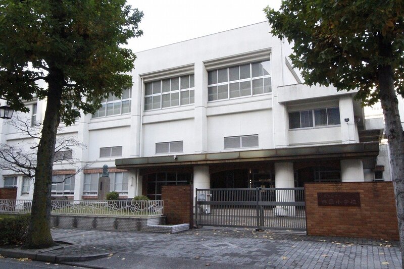 コンビニ　セブンイレブン名古屋錦1丁目店（コンビニ）まで48m