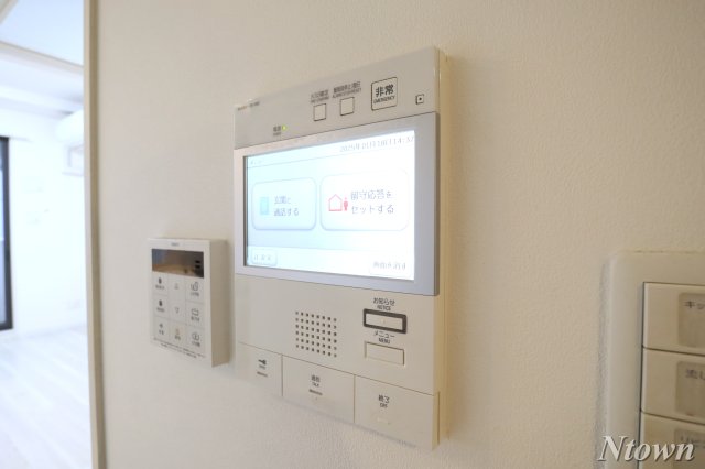 セキュリティ　モニター付きインターホンです