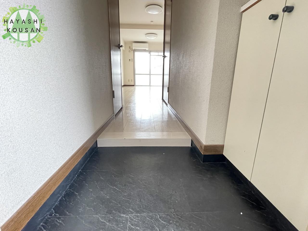 玄関　玄関スペース