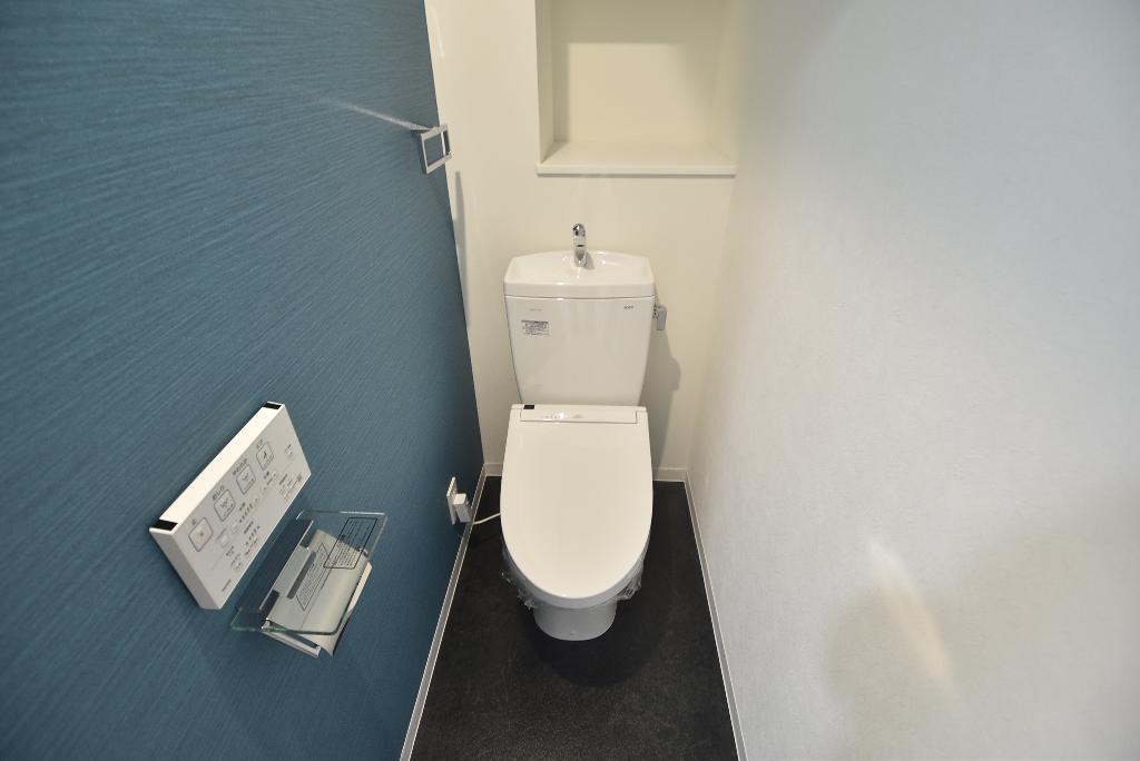 トイレ　シャワー付トイレ