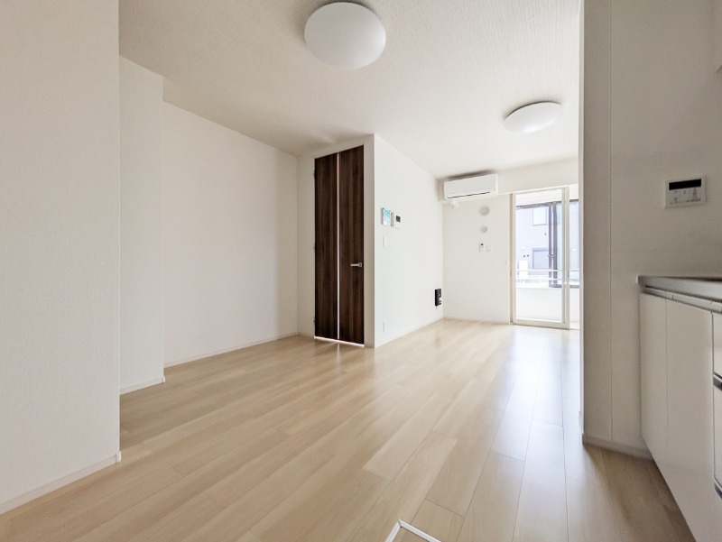 居室・リビング　図面と現状に相違がある場合には現状を優先