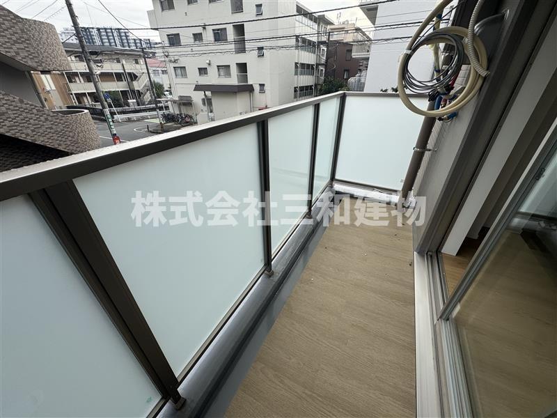 バルコニー　同間取り別室の参考写真です