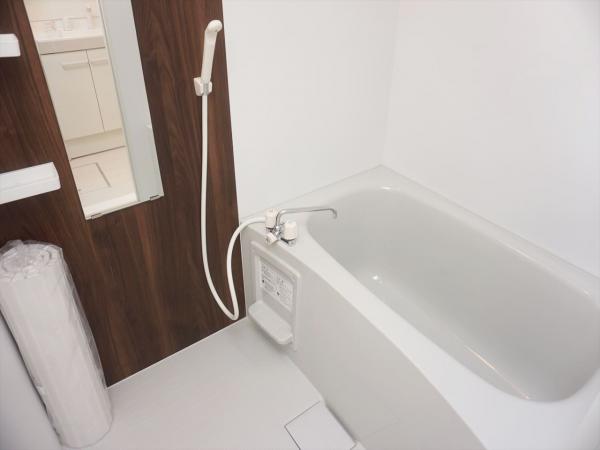 バス・シャワールーム　浴室