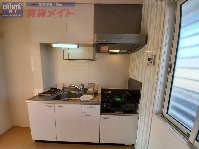 キッチン　同型参考写真