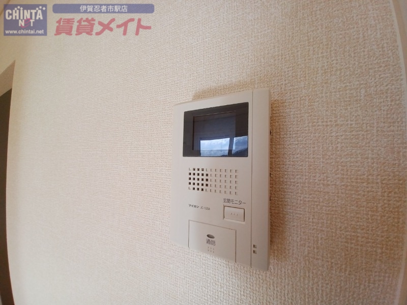 セキュリティ　同型参考写真