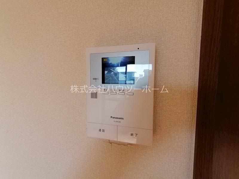 セキュリティ　モニター付きインターホン