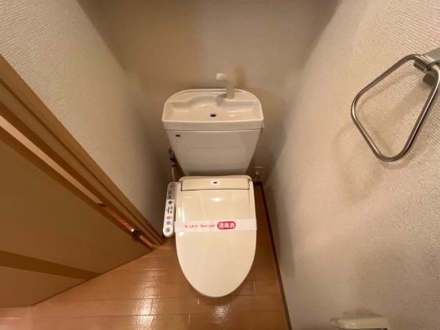 トイレ　シャワー付トイレ