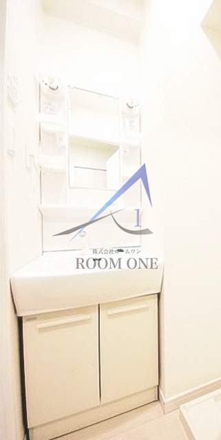 洗面設備　洗面台です。