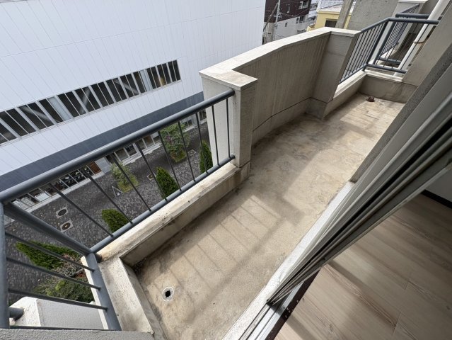 バルコニー　浅井レジデンス