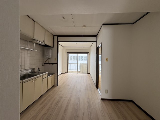 居室・リビング　浅井レジデンス