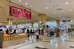 スーパー　マックスバリュ東札幌店（スーパー）まで707m