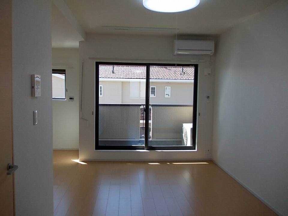 居室・リビング　リビング