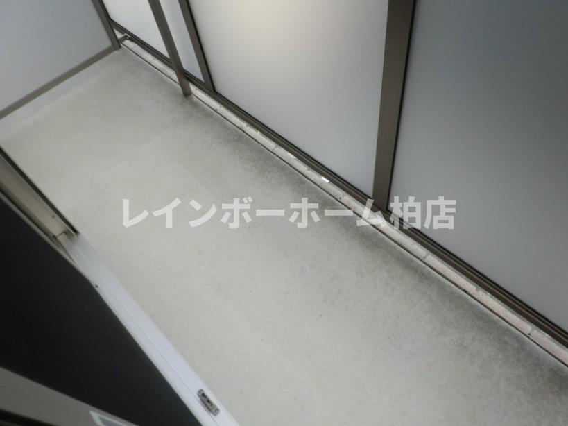 バルコニー　バルコニーがあります