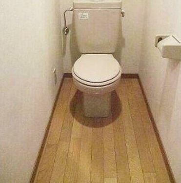 トイレ　※同仕様写真