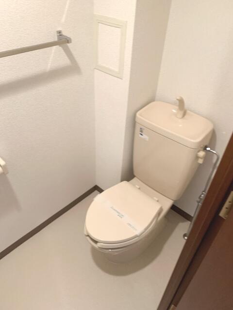 トイレ　※他部屋参考写真