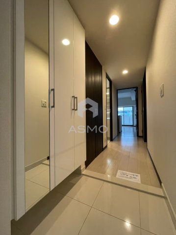 玄関　※同建物参考物件